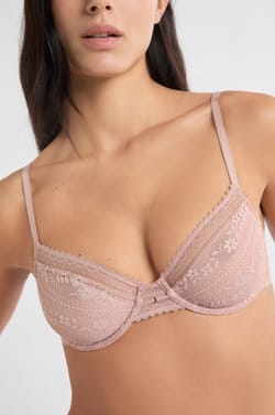 Classic Lace Bra;${refinementColor}