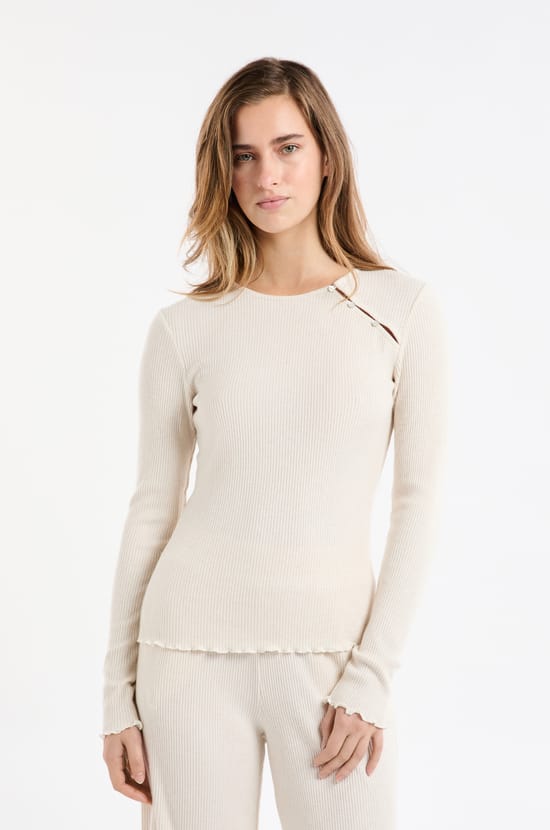 Pyjama T-shirt with buttons;${refinementColor}