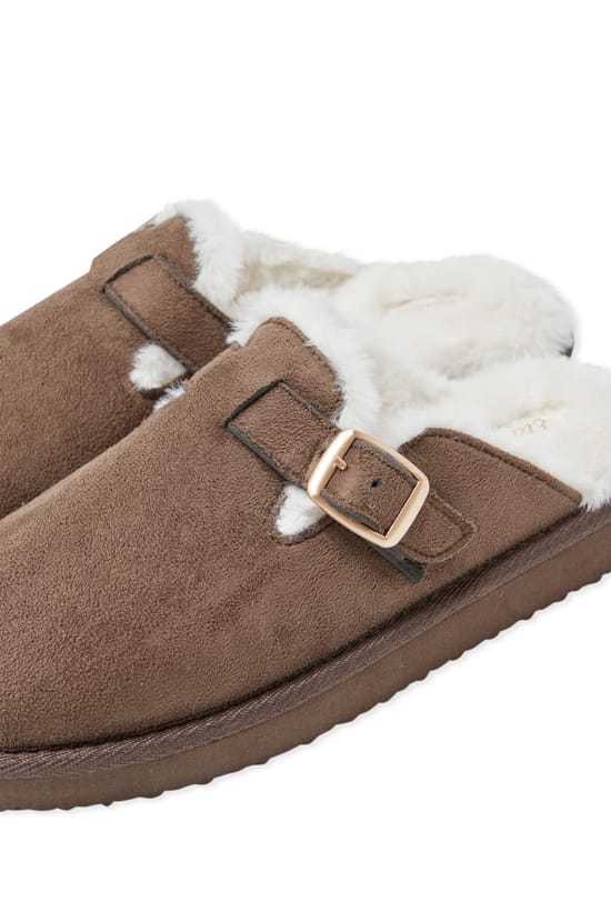 Chaussons mules avec boucle;${refinementColor}