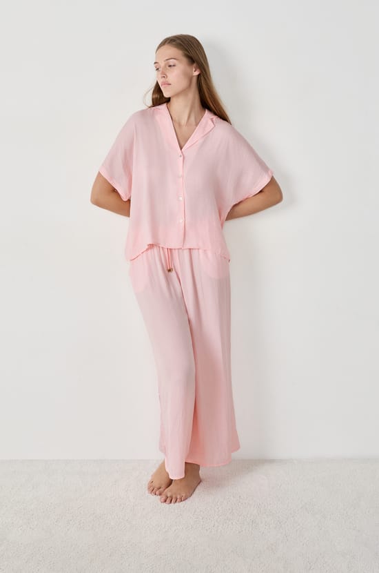 Short-Sleeved Satin Shirt;${refinementColor}