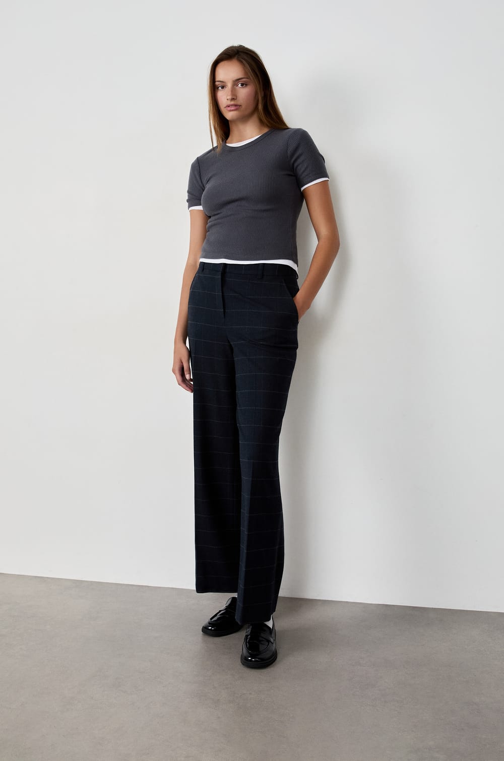 Pantalon à rayures;${refinementColor}