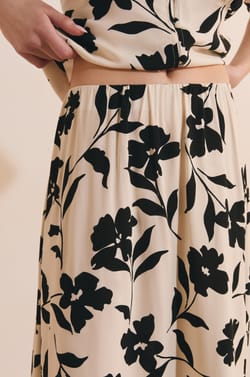 Jupe midi fluide &agrave; motifs;${refinementColor}
