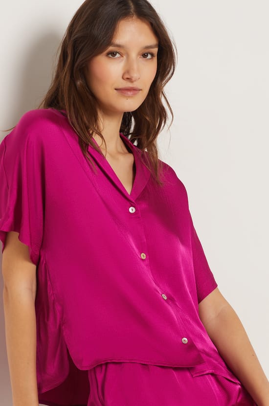 Short-sleeved Satin Pyjama Shirt;${refinementColor}