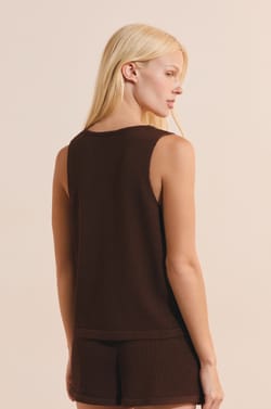 Camiseta sin mangas con lazada;${refinementColor}