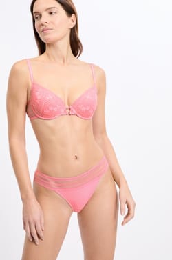 Culotte en dentelle;${refinementColor}