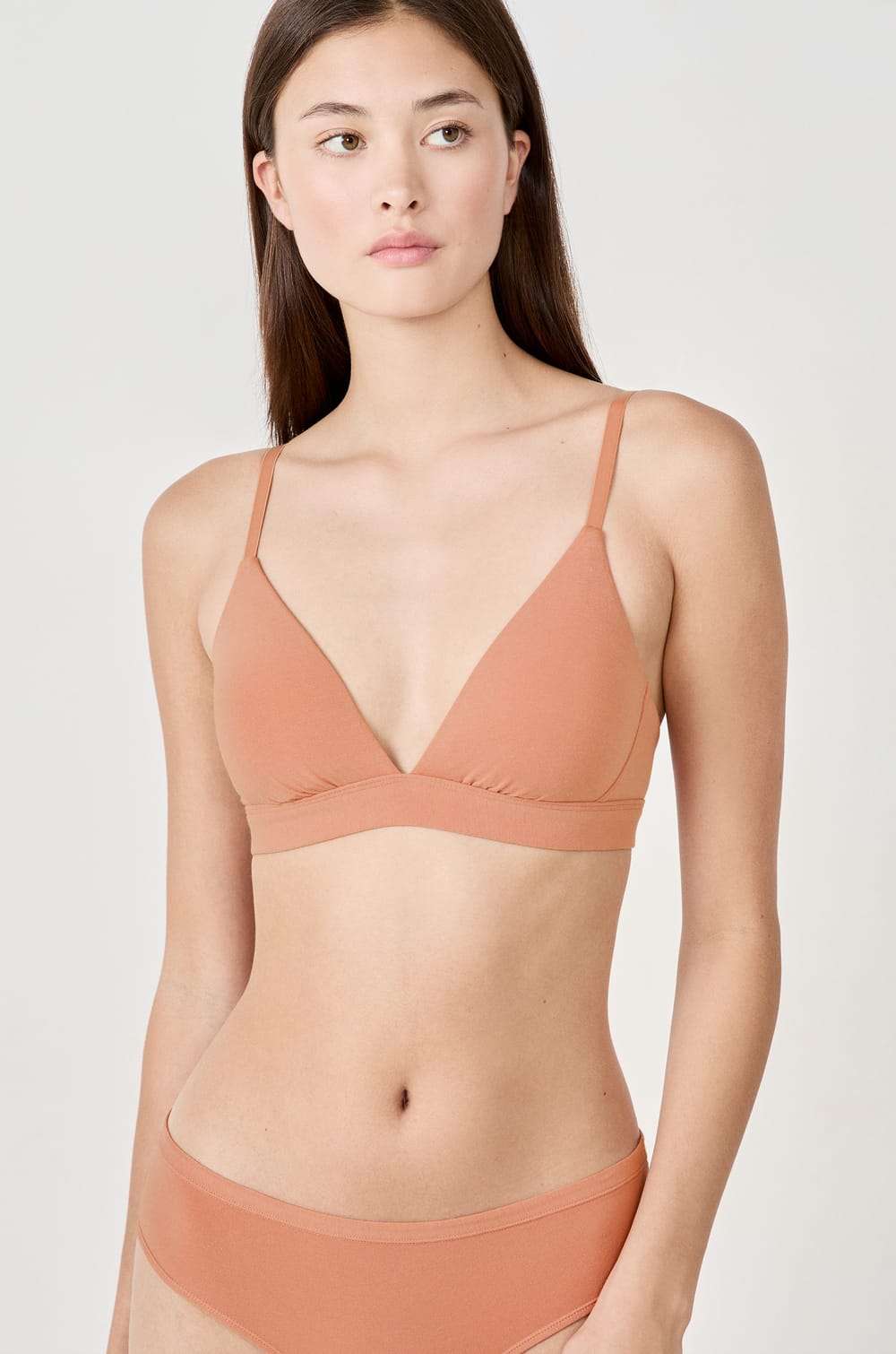 Bra N.8 - The Wireless Triangle;${refinementColor}