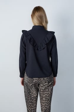 Long-sleeved shirt with ruffles;${refinementColor}