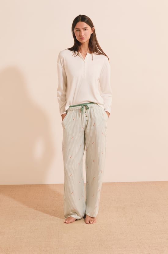 T-shirt manches longues avec boutons;${refinementColor}