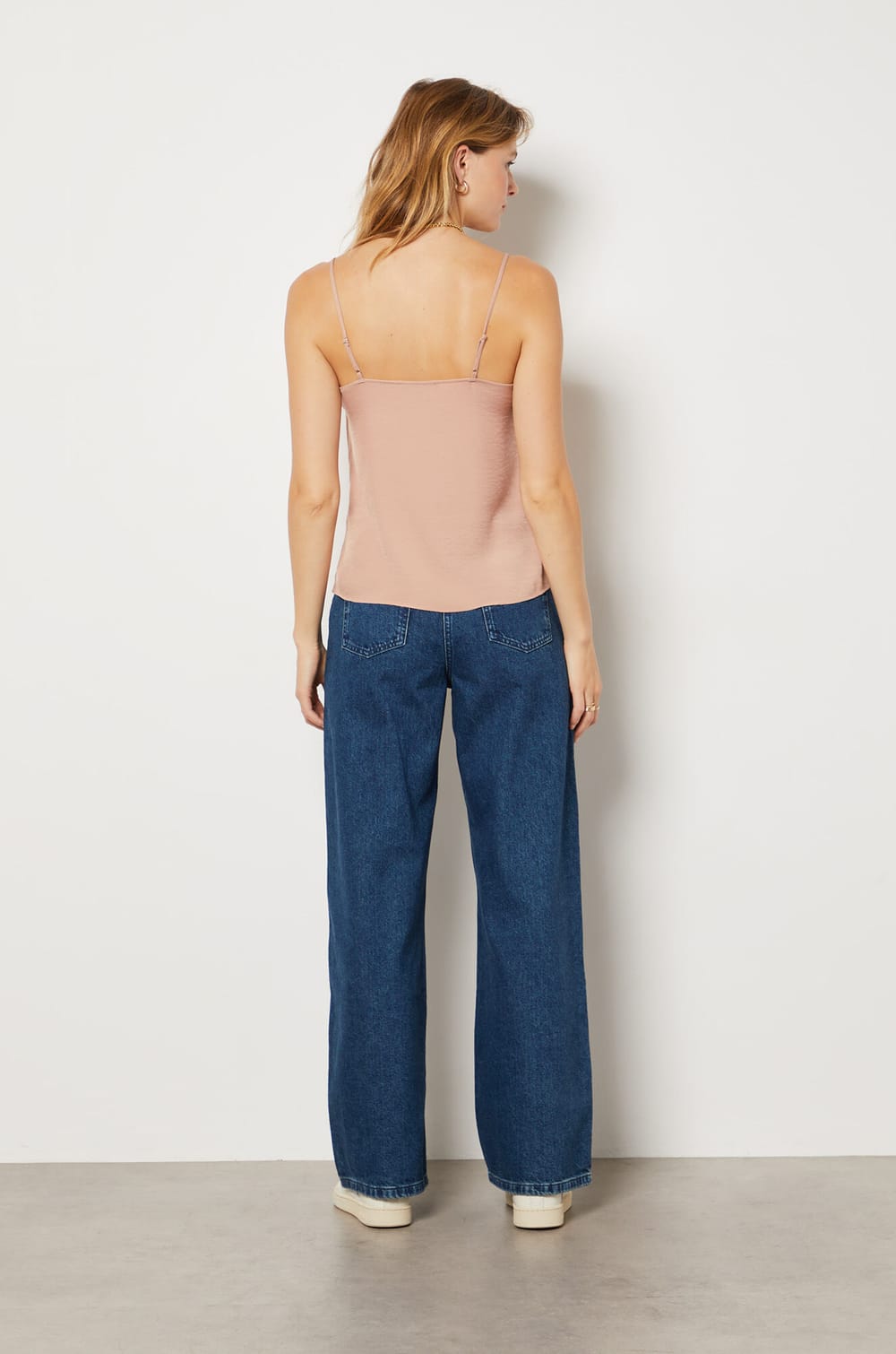 Lace Neckline Camisole;${refinementColor}