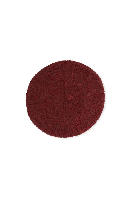 Bonnet avec laine;${refinementColor}