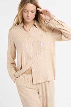 Camisa de pijama a rayas con bordado d&aacute;lmata;${refinementColor}