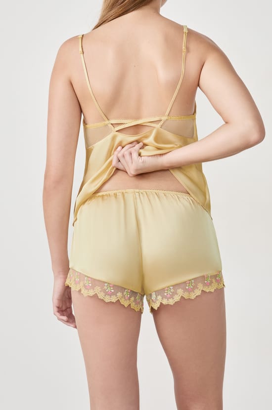 Satin shorts with lace details;${refinementColor}