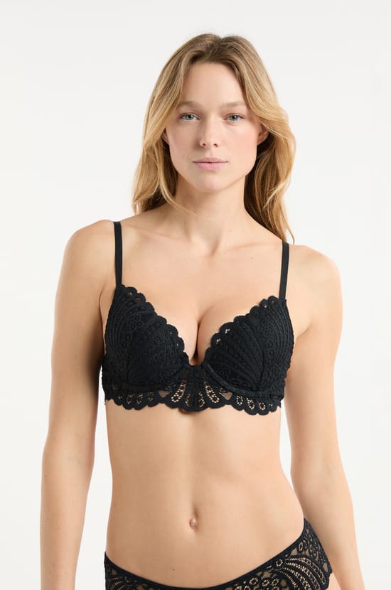 Bra N.2 - The Plunge Push-up in Lace;${refinementColor}