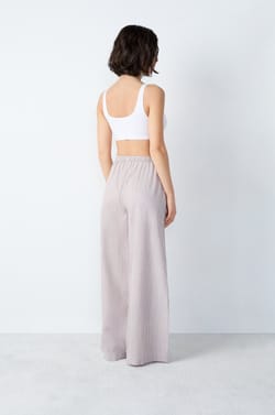 Pantalón acampanado de algodón;${refinementColor}