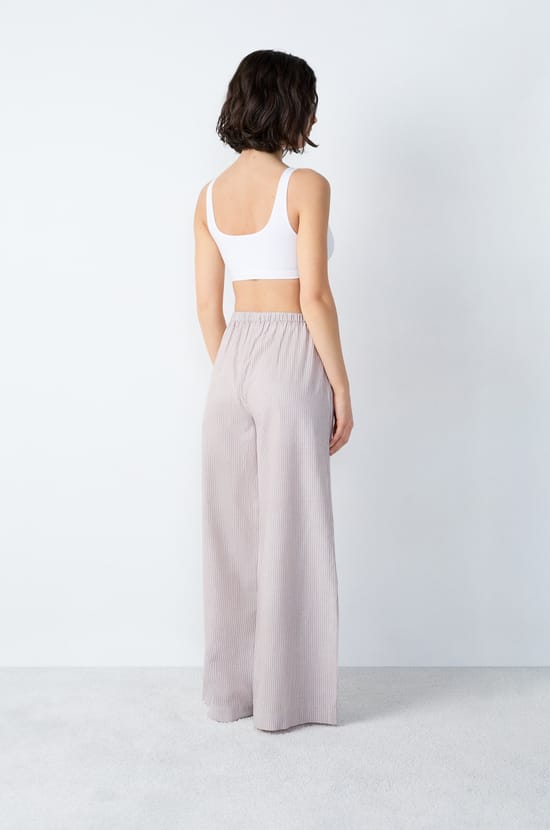 Pantalón acampanado de algodón;${refinementColor}