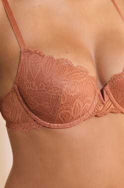 Soutien-gorge N.4 - Le coques fines en dentelle ;${refinementColor}