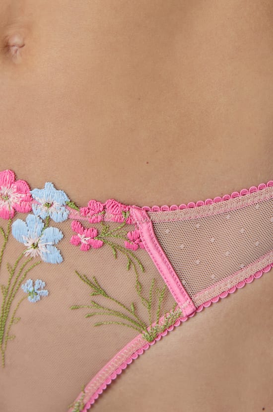 Embroidered Thong;${refinementColor}