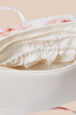 Trousse matelass&eacute;e;${refinementColor}