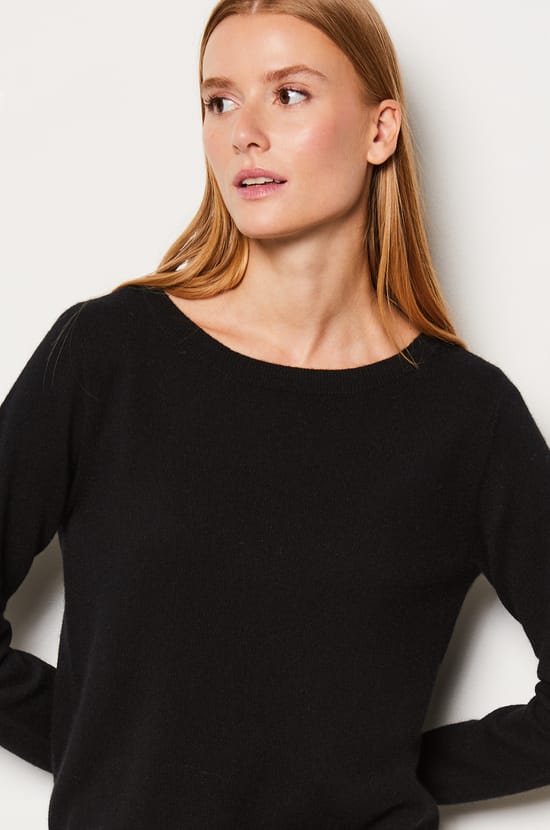 Pull col rond 100% cachemire;${refinementColor}