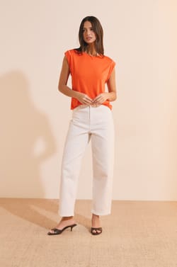 Sleeveless T-Shirt;${refinementColor}