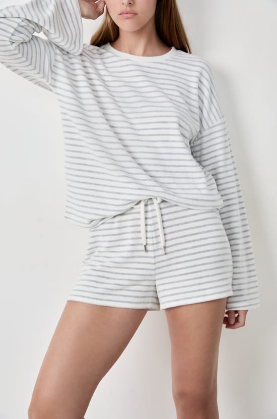 Pantalones cortos de pijama;${refinementColor}