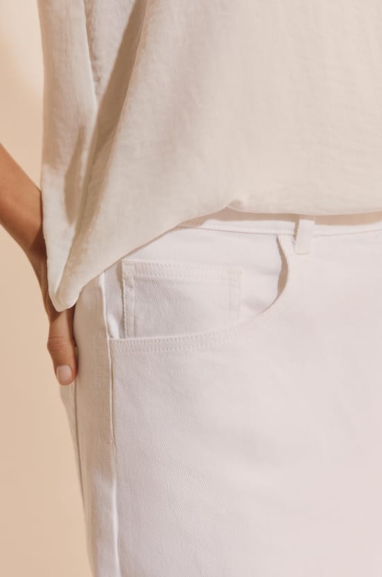 Jean en coton;${refinementColor}