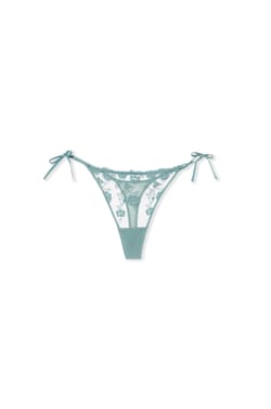 String &agrave; nouer en tulle brod&eacute;;${refinementColor}