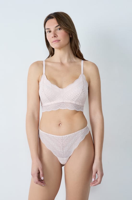 Post-mastectomy wireless triangle bra;${refinementColor}