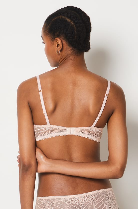 Bra No. 2 - Plunging Push-Up;${refinementColor}
