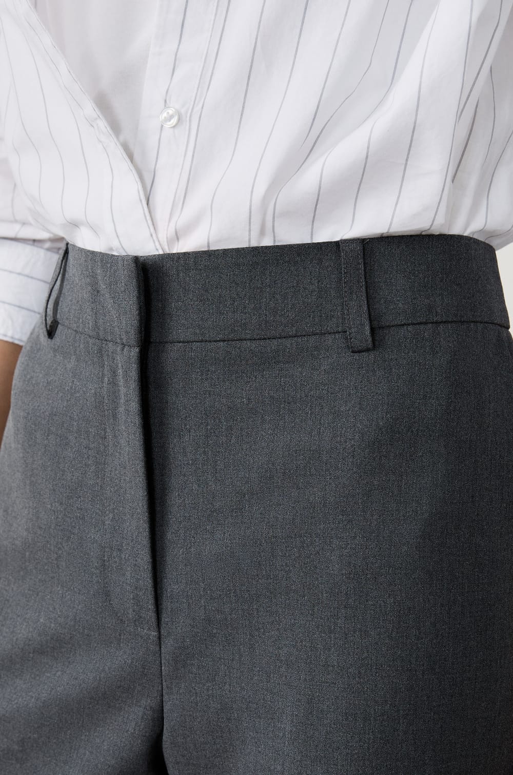 Pantalon droit;${refinementColor}