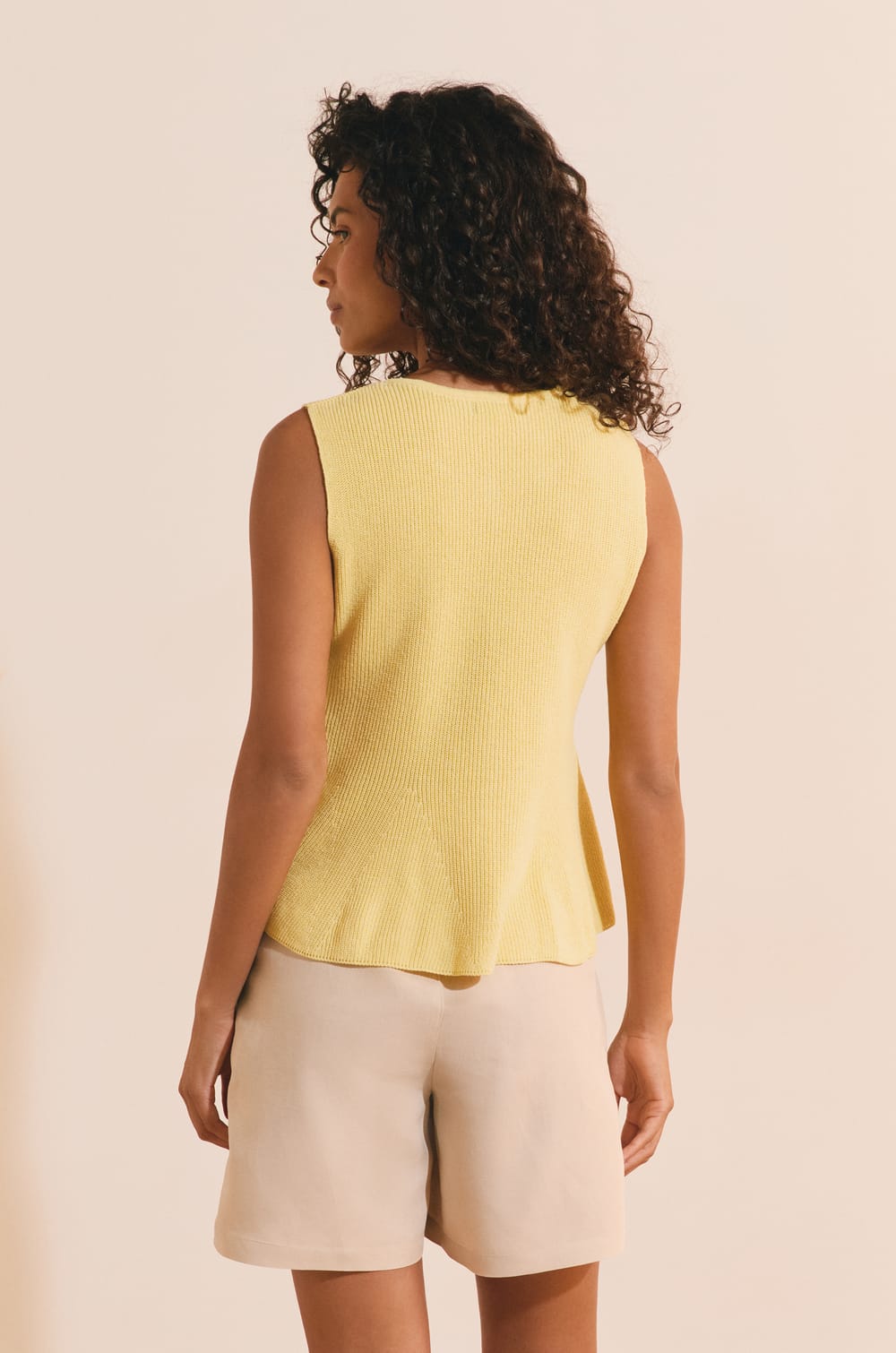 Cardigan sans manches avec coton;${refinementColor}