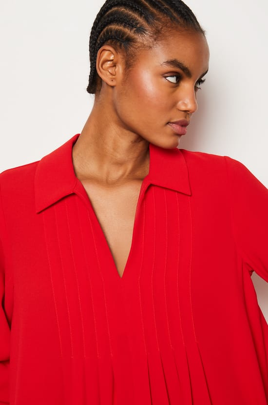 Robe courte fluide;${refinementColor}