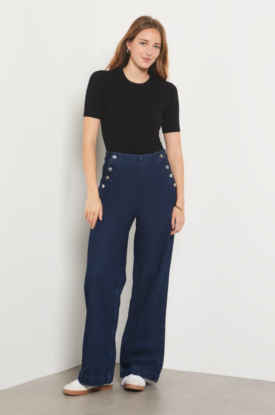 Pull manches courtes;${refinementColor}