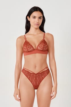 Lace Tanga;${refinementColor}