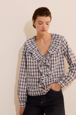Blouse volant&eacute;e en coton &agrave; carreaux;${refinementColor}
