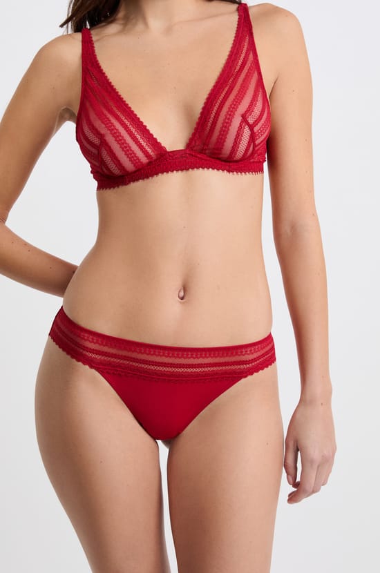 Culotte en dentelle;${refinementColor}