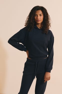 Sweatshirt de pyjama en velours c&ocirc;tel&eacute;;${refinementColor}