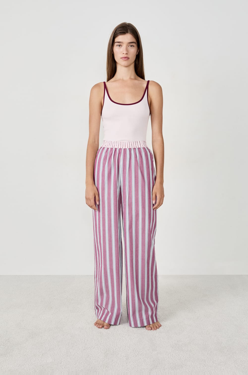 Pantalon de pyjama à rayures;${refinementColor}