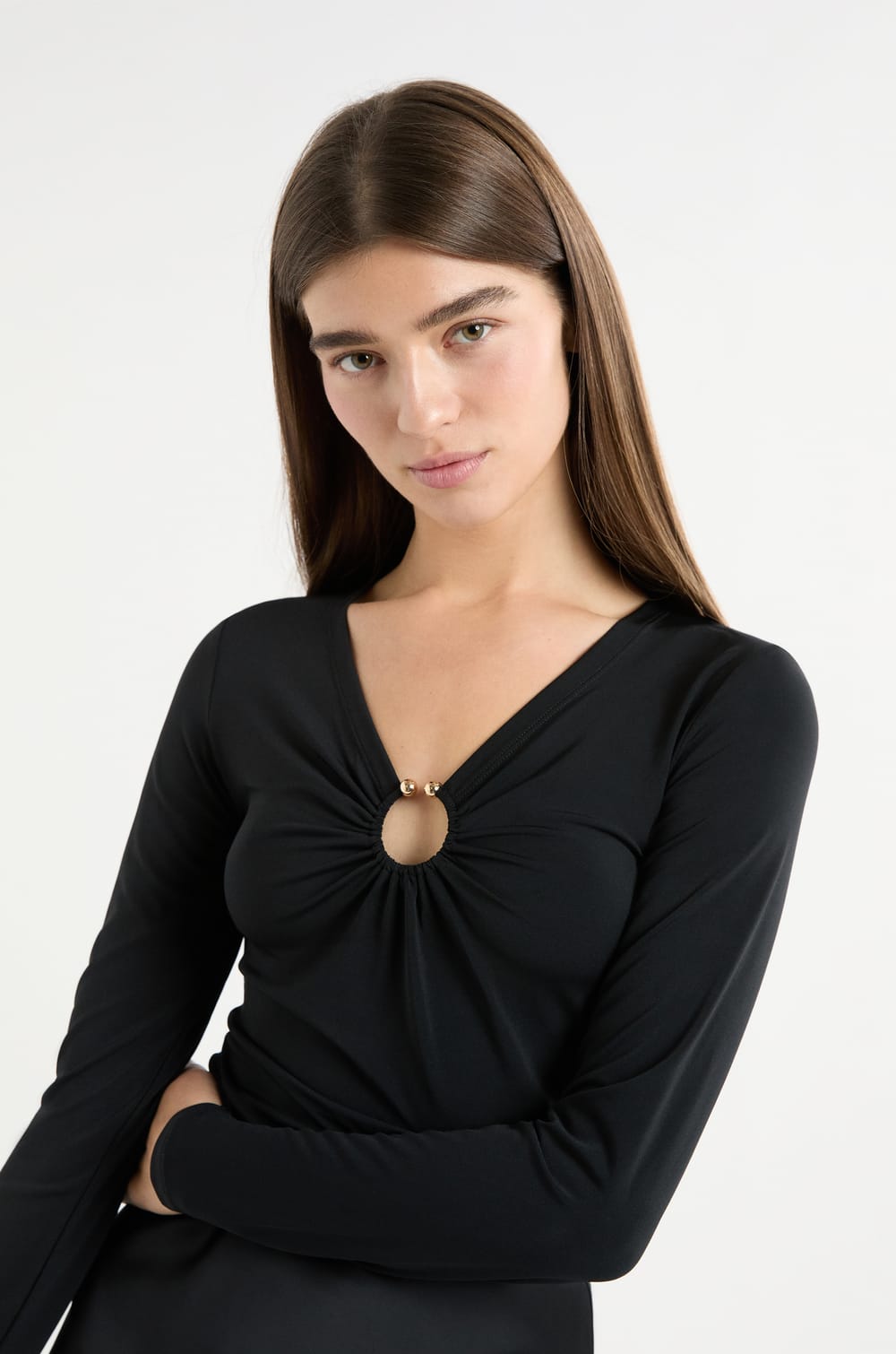 Long-sleeved t-shirt with ring;${refinementColor}