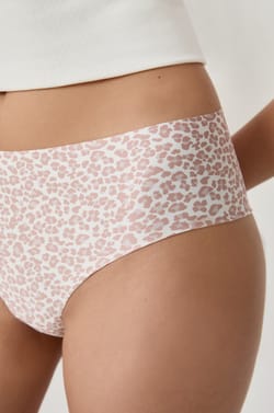 Panty tipo hipster de microfibra sin costuras estampado;${refinementColor}