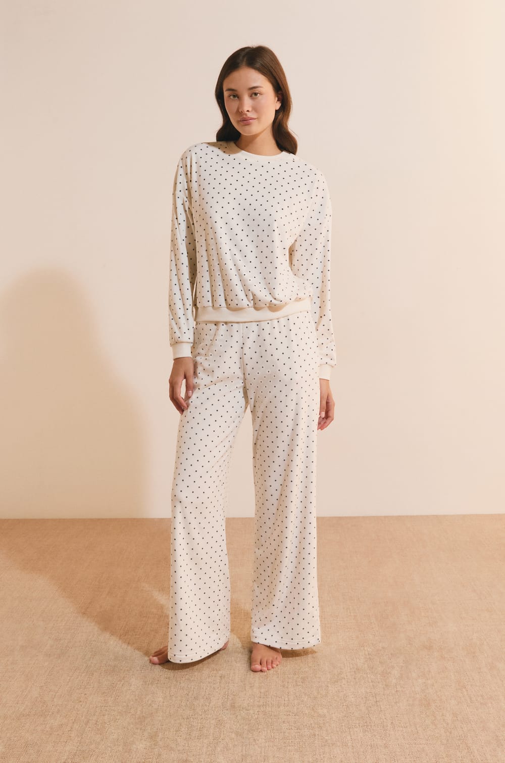 Ensemble de pyjama &agrave; pois;${refinementColor}