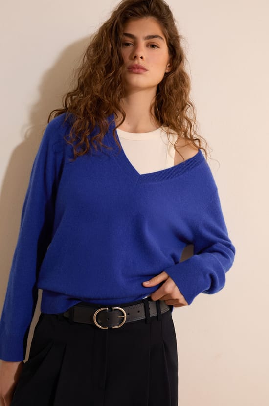Pull col V 100% cachemire;${refinementColor}