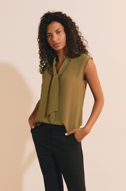 Top nouable;${refinementColor}