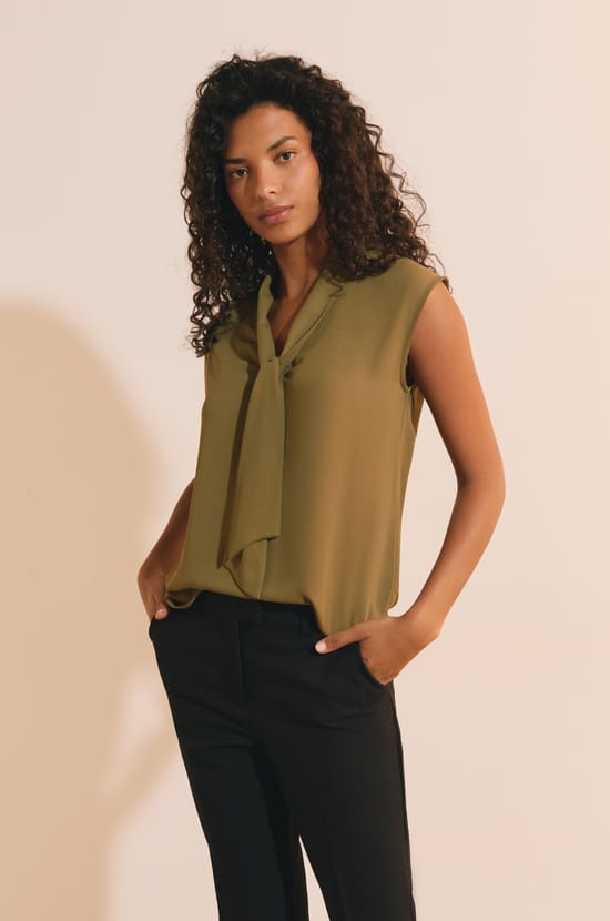 Top nouable;${refinementColor}