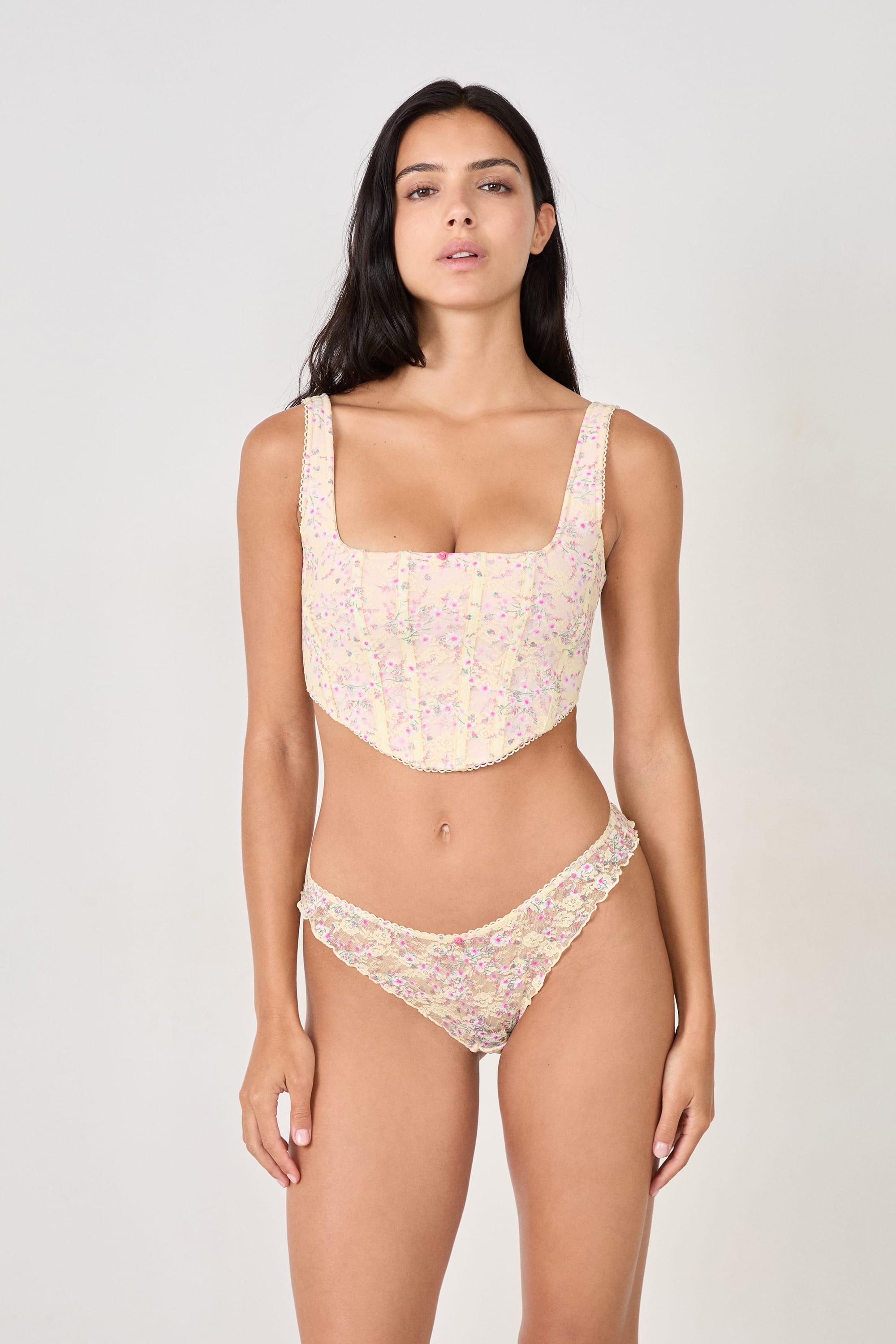 ♤今日の超スペシャル♤ フランス Etam❤︎ 美しいルージュ ボディスーツ woman - Etam