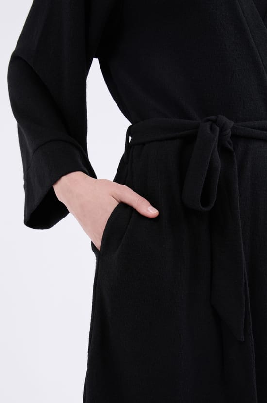 D&eacute;shabill&eacute; en velours;${refinementColor}