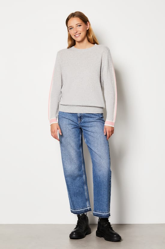 Pull en 100% cachemire avec détails sur les manches;${refinementColor}