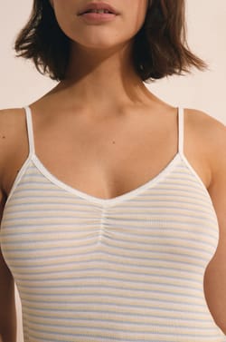 Nuisette courte &agrave; rayures;${refinementColor}