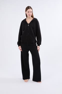 Veste pull &agrave; manches longues avec capuche;${refinementColor}