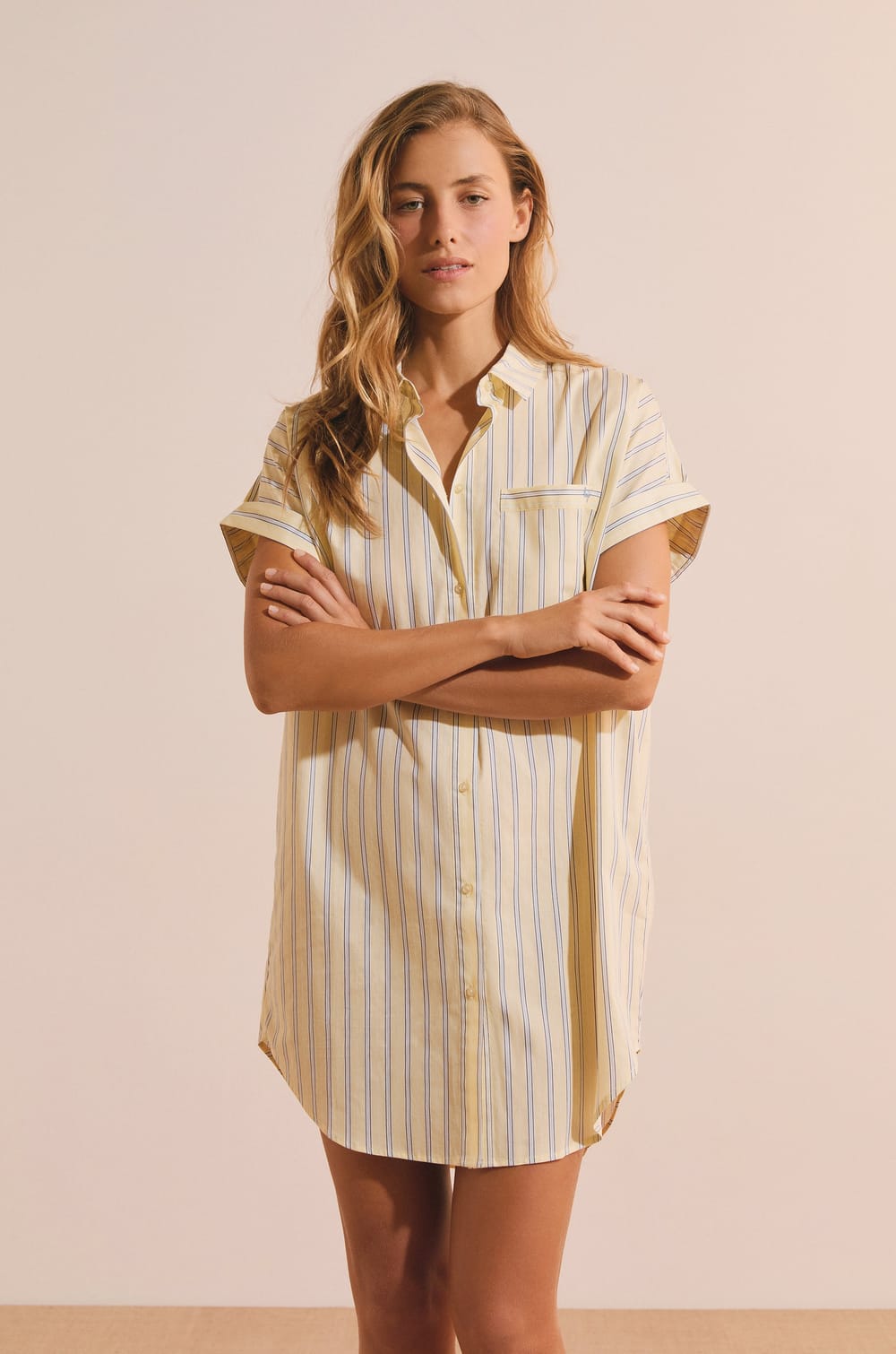 Camis&oacute;n de algod&oacute;n a rayas;${refinementColor}